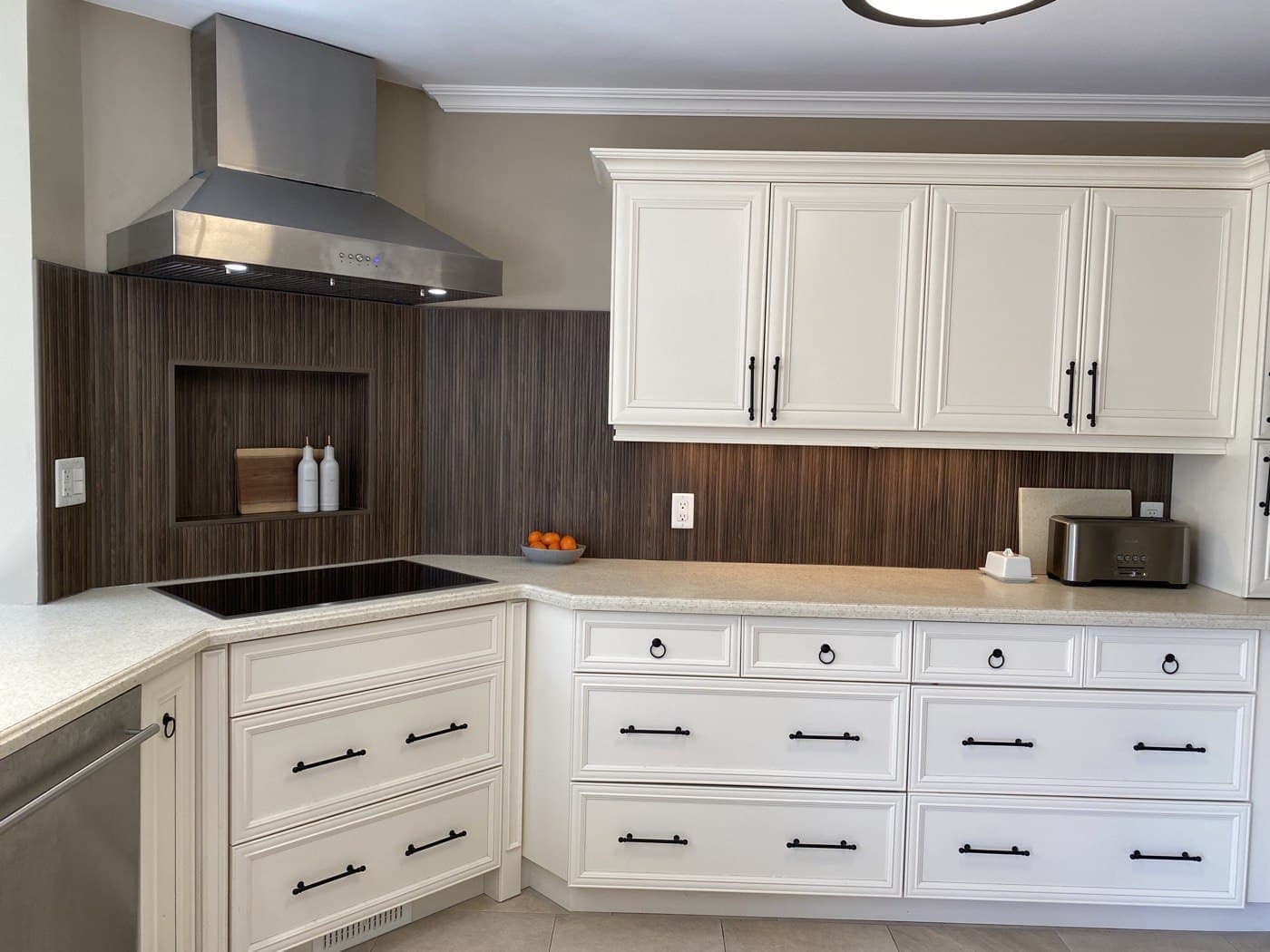 Custom cabinetry & cooktop
